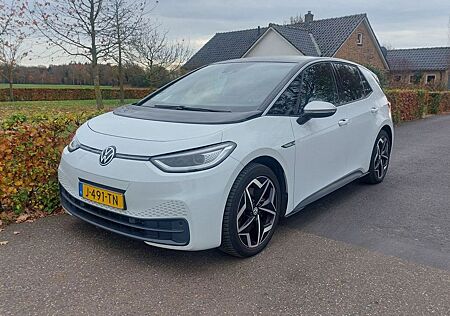 VW ID.3 Volkswagen First Plus 58 kWh CLIMA/NAVI/TREKHAAK BJ 20