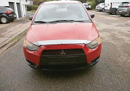 Mitsubishi Colt 1.1 - mit neuen TÜV