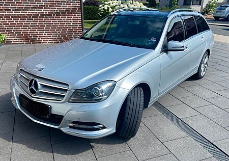 Mercedes-Benz C 180 CDI T AVANTGARDE AVANTGARDE AHK PANORAMA