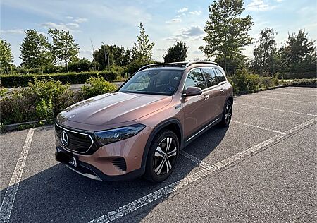 Mercedes-Benz EQB 300 4MATIC - Electric Art 7 Sitzer