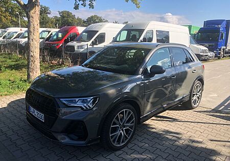 Audi Q3 45 TFSI quattro S line