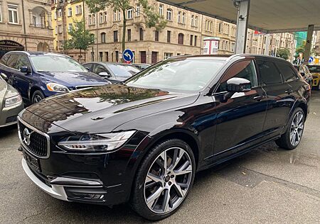 Volvo V90 Cross Country D5 AWD Pro PANO HEADUP 360°CAM