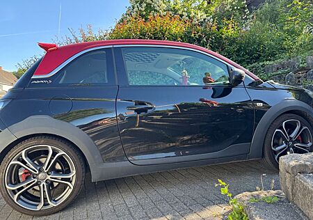 Opel Adam ROCKS S 1.4 TURBO 110kW ROCKS S