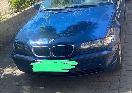 BMW 318i -