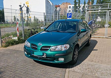 Nissan Almera 1.5i - N16