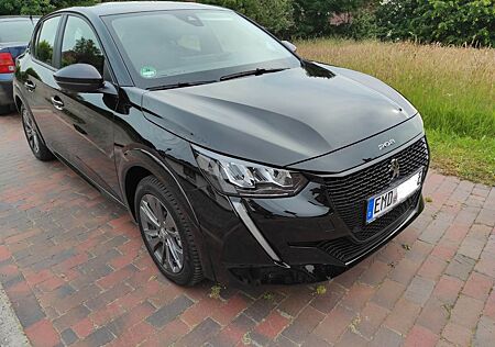 Peugeot 208 Elektromotor 136 Active Pack Active Pack