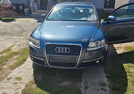 Audi A6 3.2 FSI -