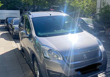 Peugeot Partner Tepee Tepee Allure BlueHDi 120 S/S A...