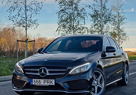 Mercedes-Benz C 220 d 4MATIC + AMG + BURMESTER