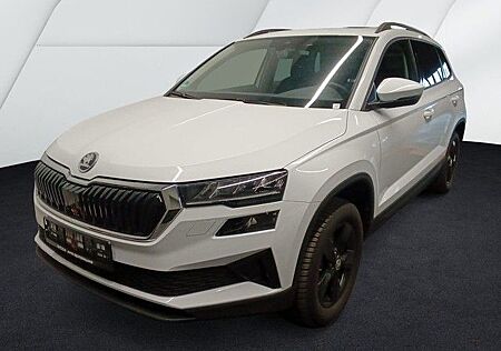 Skoda Karoq Selection 1.5TSI DSG Pano AHK Winterpaket