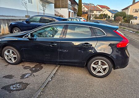 Volvo V40 D3 -