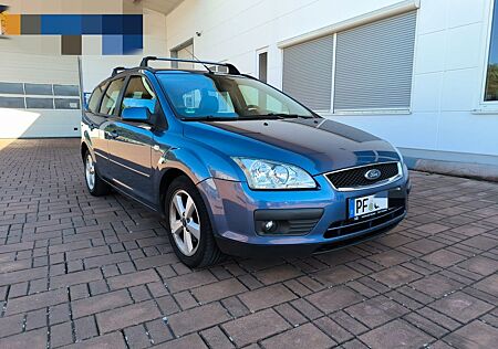 Ford Focus 1,6 Ti-Super Zustand-AHK-TÜV-Klima-8xReife