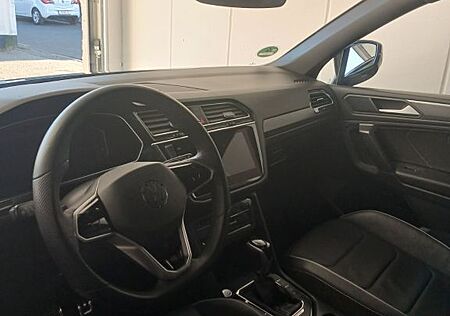 VW Tiguan Allspace Volkswagen 2.0 TSI OPF 180kW DSG 4MOTIO...