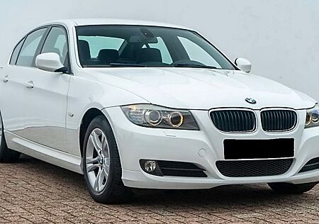 BMW 318i Lim. - Navi-Orig.KM