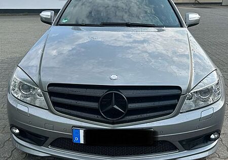 Mercedes-Benz C 320 CDI 4MATIC T AVANTGARDE Autom. Avantgarde