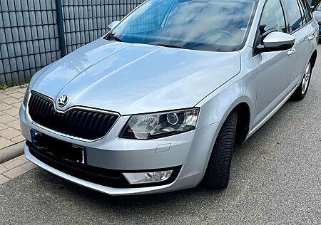 Skoda Octavia 2.0 TDI DSG Elegance Combi Automatik