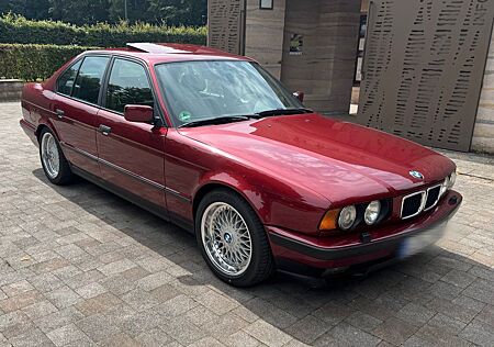 BMW 540i E34 H Zulassung BBS SHZ klima Heckrollo