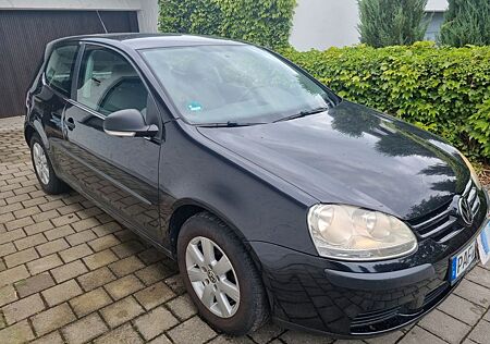 VW Golf Volkswagen 5 , 1. Hand, wenig KM, Klima, TÜV