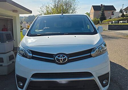 Toyota Pro Ace Proace (Verso) 2,0-l-D-4D 130kW L2 Shuttle C...