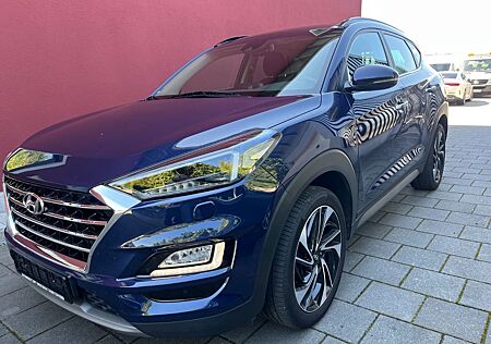 Hyundai Tucson Premium 4WD PANO AUTOM.