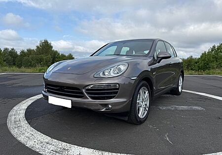 Porsche Cayenne S Hybrid*Burmester*Carbon*RFK*Neuwertig*