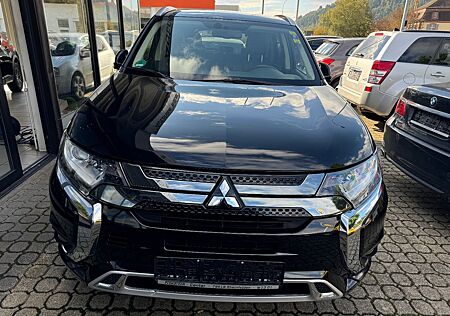 Mitsubishi Outlander PHEV Basis Spirit 4WD