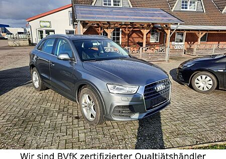 Audi Q3 sport - 1 Hand mit wenig Kilometern