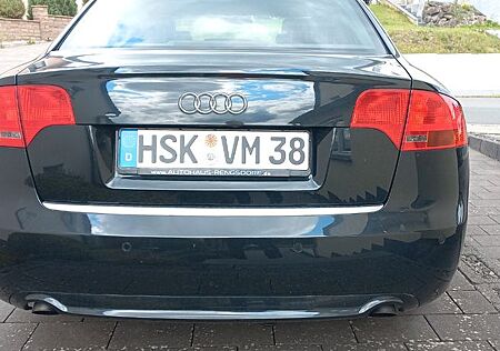 Audi A4 2.0 TDI (DPF) 125kW S line S line