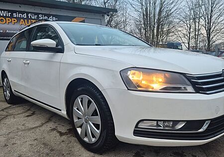 VW Passat Variant Volkswagen Trendline BlueMotion 4Motion