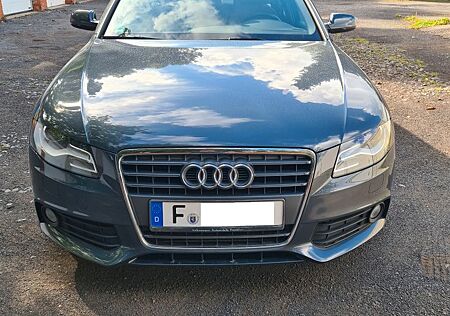 Audi A4 2.7 TDI (DPF) multitronic Ambiente Avant ...
