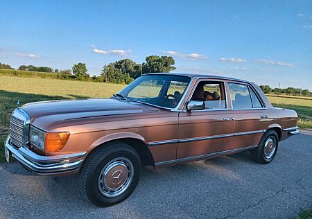 Mercedes-Benz 280 Oldtimer 280SE (116)Byzanzgold-Vollausstattung