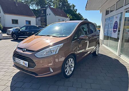 Ford B-Max Titanium