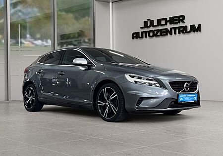 Volvo V40 Momentum, Guter Zustand, Kein Wartungsstau
