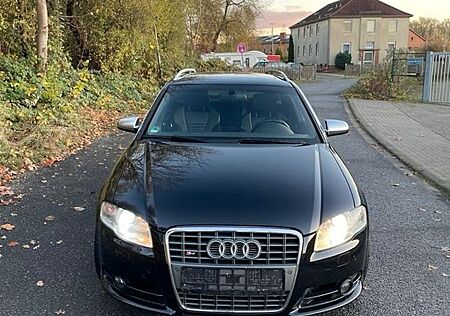 Audi S4 4.2 quattro tiptronic Avant -