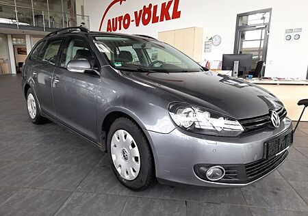 VW Golf Volkswagen 1.6TDI Trendline Variant PDC/SHZG/KLIMAAUTO