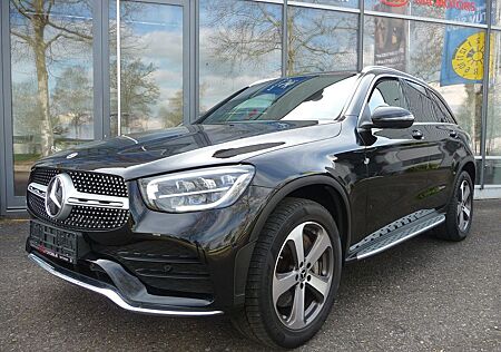 Mercedes-Benz GLC 300 e 4Matic AMG-Line Trittbretter/LED/R-CAM