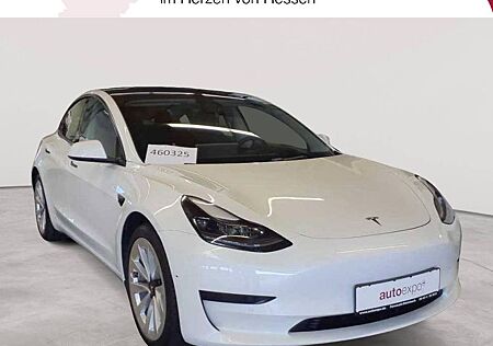 Tesla Model 3 Standard Reichweite Plus