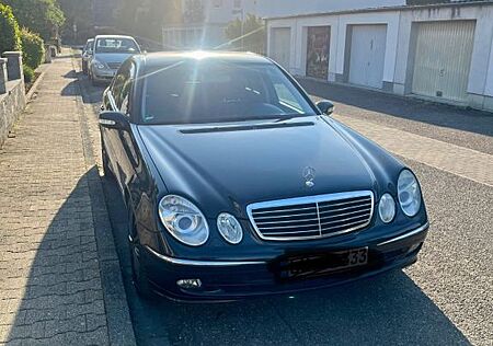 Mercedes-Benz E 220 CDI AVANTGARDE Avantgarde