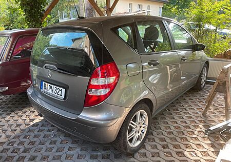 Mercedes-Benz A 150 - Automatik