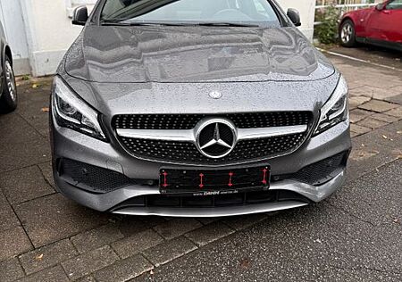 Mercedes-Benz CLA 200 AMG Line AMG Line
