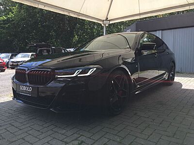 BMW M550i xDrive A/Autom/Laser-Licht/Leder/Panorama