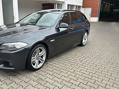 BMW 530d xDrive Touring M-Sport