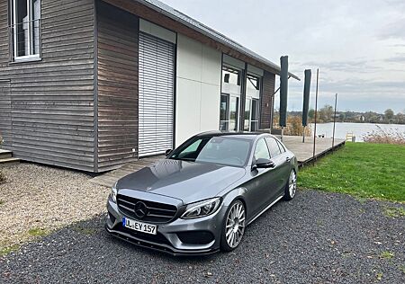 Mercedes-Benz C 300 AMG C63 Optik voll