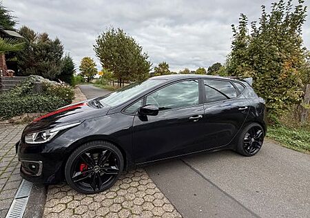 Kia Cee'd gebraucht kaufen Kia Cee'd / Ceed 1.6 GDI Edition 7 Edition 7