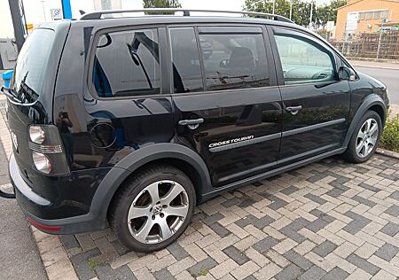 VW Touran Volkswagen 2.0 TDI 125kW DSG DPF -
