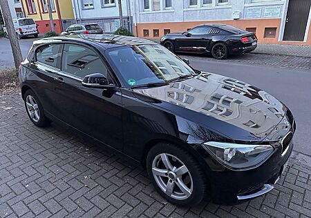 BMW 114i -