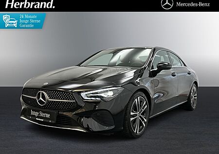 Mercedes-Benz CLA 200 Coupe Progressive DISTRONIC Rückfahrk.