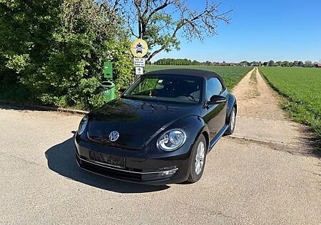 VW Beetle Volkswagen 1.6 TDI 50's BMT Cabriolet 50's BlueM...