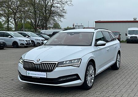 Skoda Superb Combi 2.0 TDI Ambition °R-Kamera°AHK°ACC°