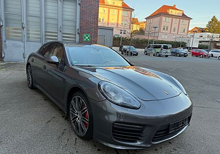 Porsche Panamera Turbo Executive / Vollausstattung